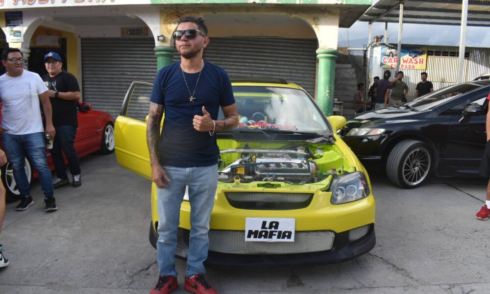 Desfile y exhibición de autos modificados – Municipalidad de Pachalum